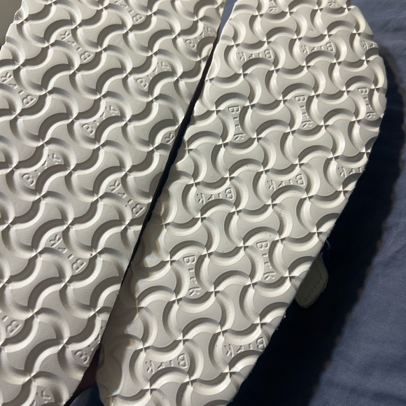 Womens Birkenstock Shearling Clog - Picture 3 of 3